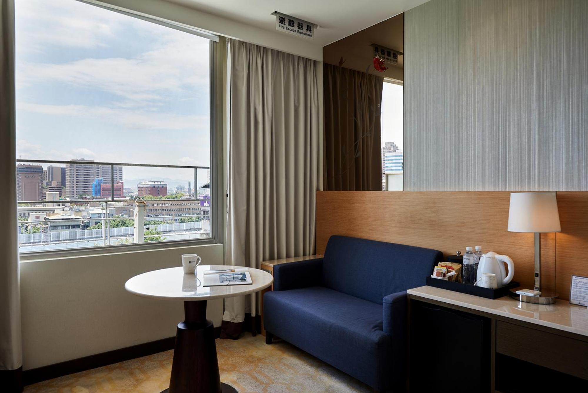 K Hotel Tianjin Taipei Eksteriør bilde